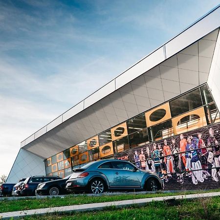 Hc Hotel Чеське Будєйовіце Екстер'єр фото